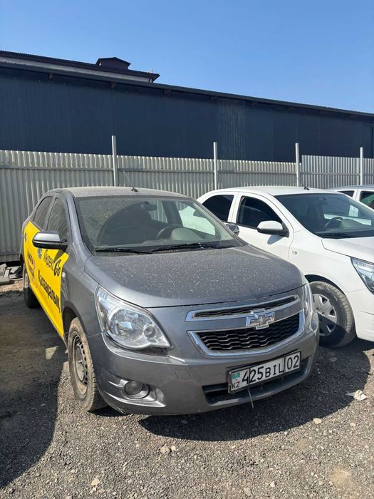Автомобиль для работы в Яндекс Такси