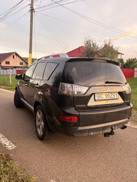 Vand Mitsubishi Outlander