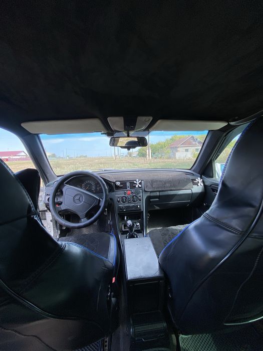 Мерседес с 180 202 состаяние хорошый