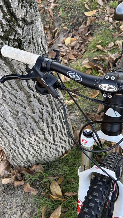 Canyon Grand Canyon AL cu suspensie RockShox aer + lockout- IMPECABILĂ