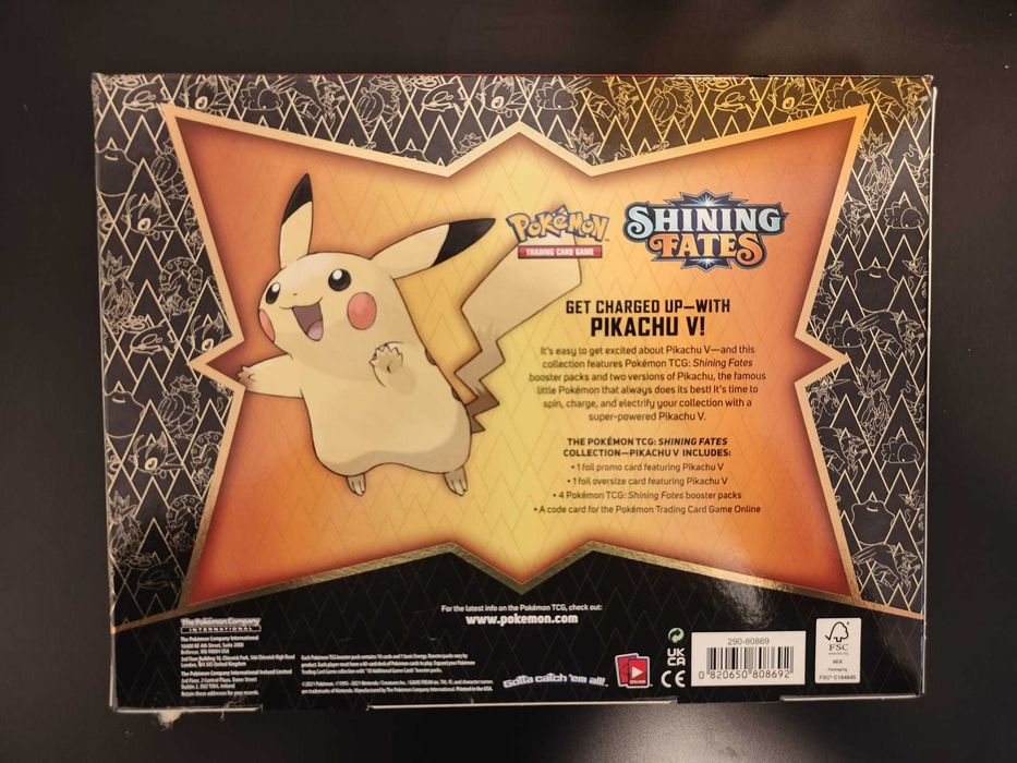 Pokémon TCG: Shining Fates Collection Pikachu V