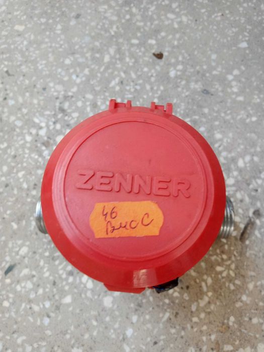 Apometre contor apa calda ZENNER stare buna