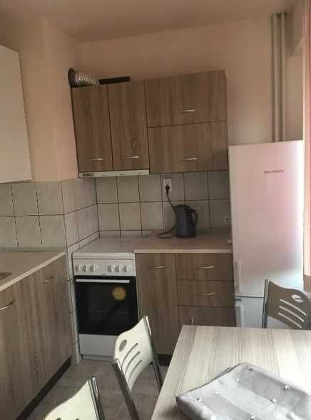 Двустаен апартамент в Люлин 3