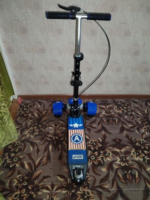 Самокат гелевые колеса светятся при вращении