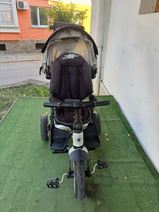 Триколка с въздушни гуми Lorelli - Speedy, Grey&Black