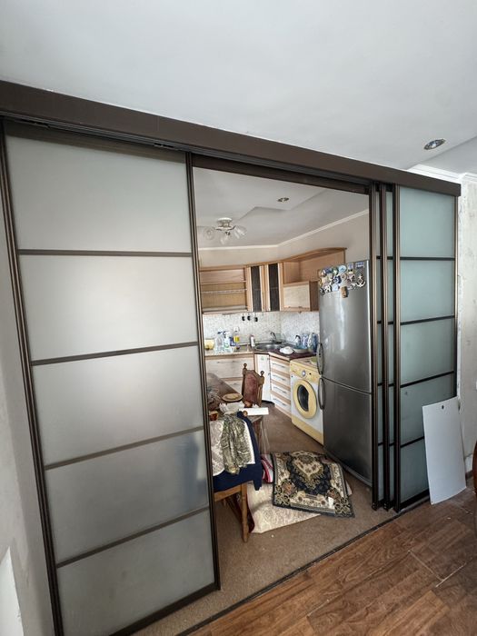 Продам  Перегородку в хорошем состоянии