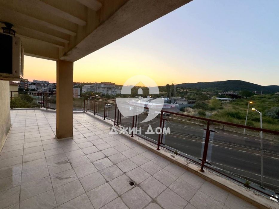 Продава се Четиристаен апартамент в Свети Влас - 295 кв.м за 950 €/кв.м - Снимка #12