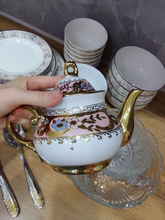 Сервиз на 4 персона