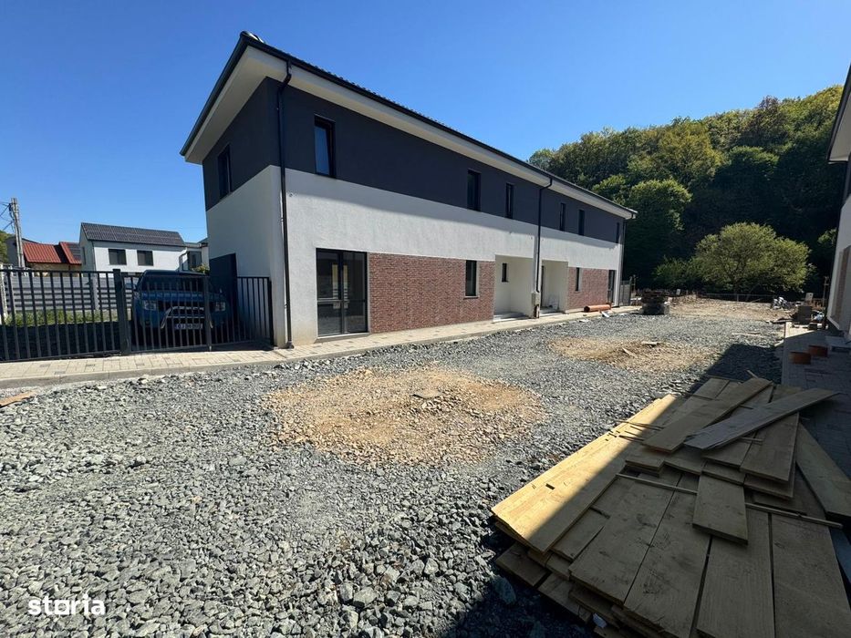 Unitate Duplex | PARC PRIVAT | Zona Tauti