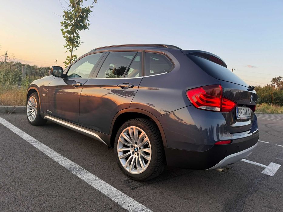 BMW X1 2012 — imagine 4