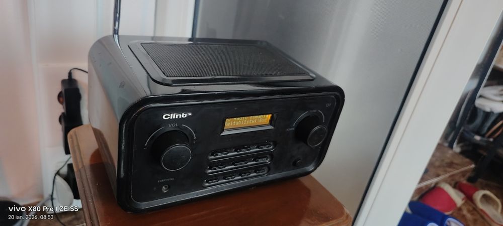 Radio internet Clint O1