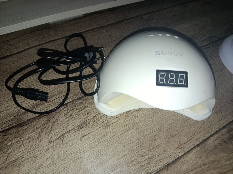Продам аппарат для маникюра.