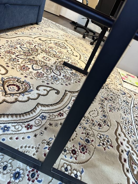 Стол 120х80 в хорошем состоянии