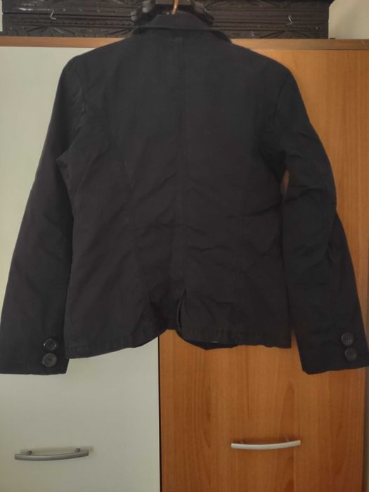 Дамско пролетно - есенно  яке Bershka