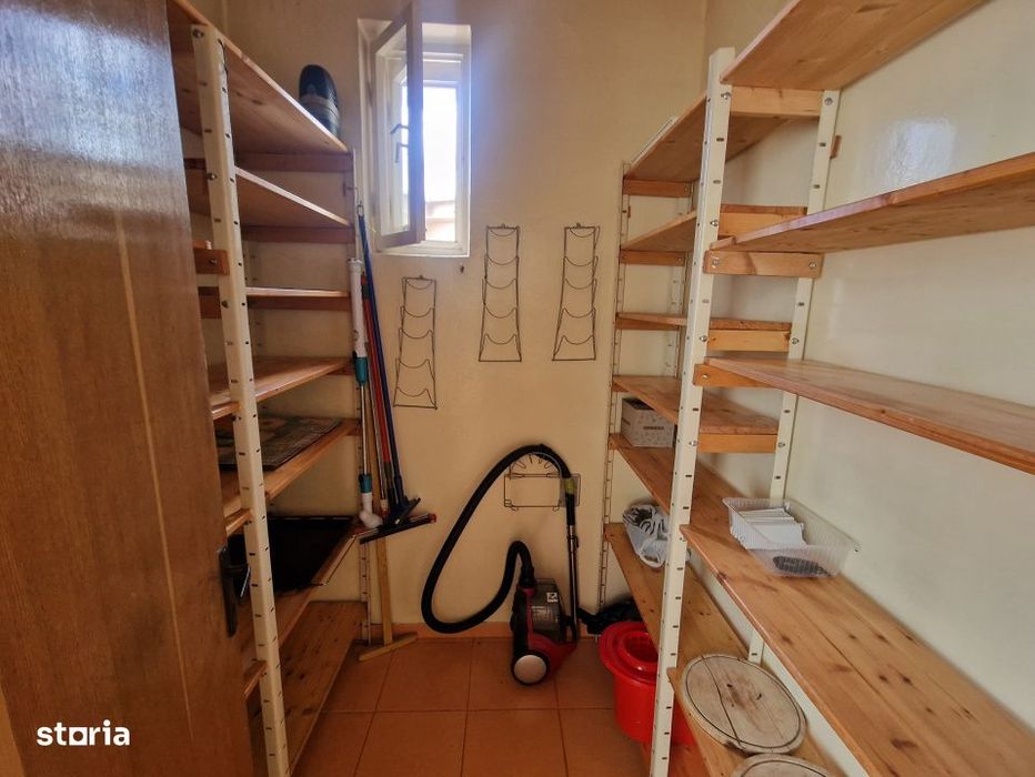 Apartament 3 camere | Decomandat | La cheie | Centru | Zona UMF!
