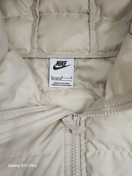 Зимно яке Nike размер XS дамско