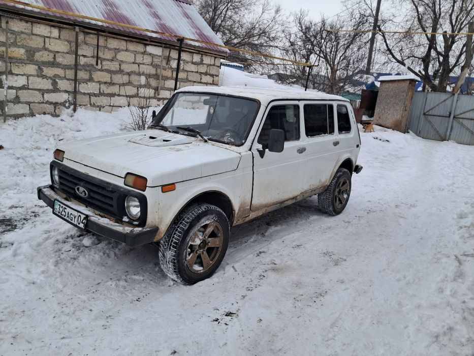 Продам ниву 5 дверка