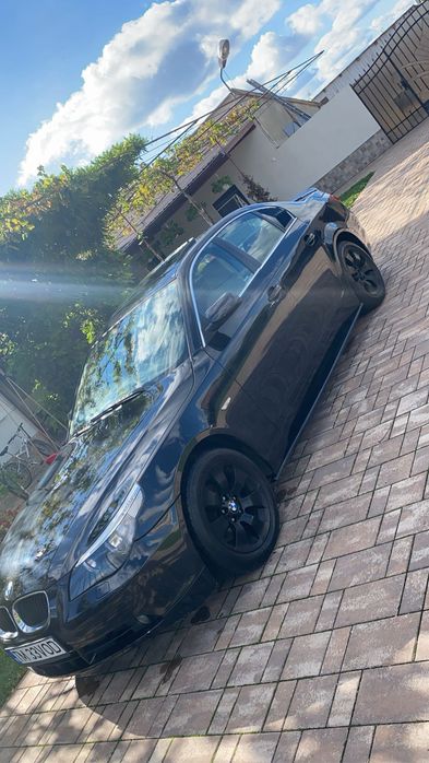 BMW 5 Series 0 — imagine 3