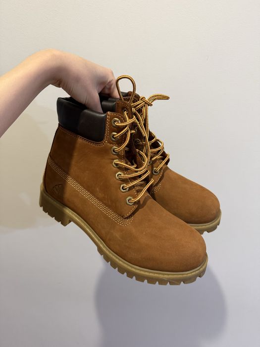 Продам новые ботинки тимберленд