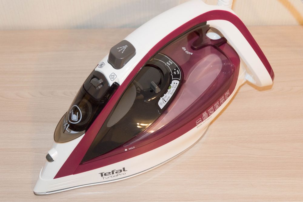 Утюг Tefal FV5605