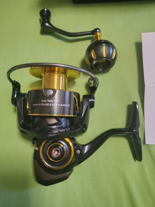 Риболовна макара Rooblinos SW8000