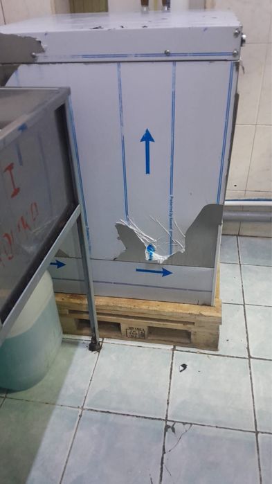 Продается промышленная посудомоечная машина