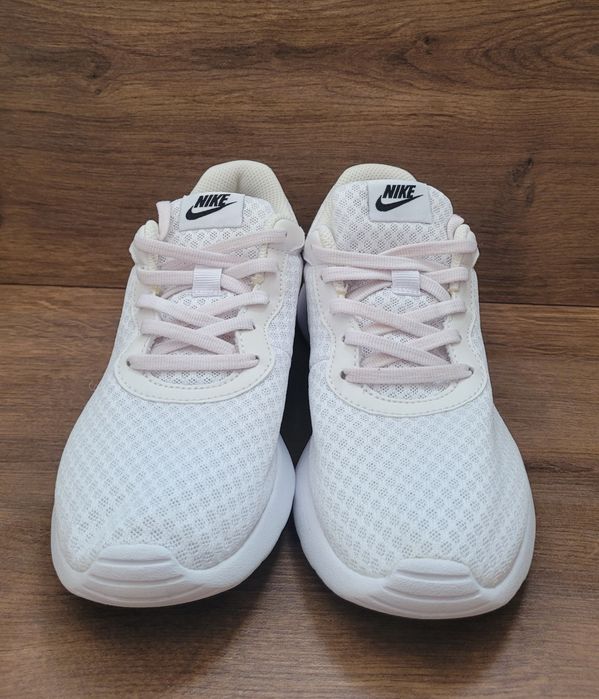 Дамски маратонки Nike-37номер