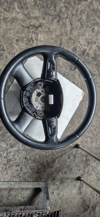 Волан Ауди А4 В8