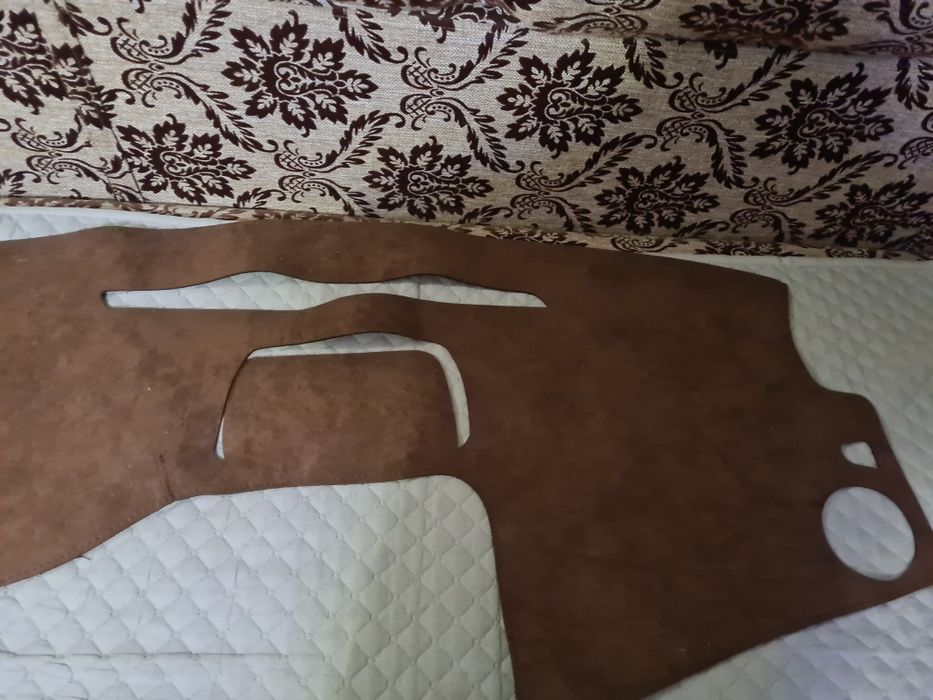 Автонакидка на панель Рено