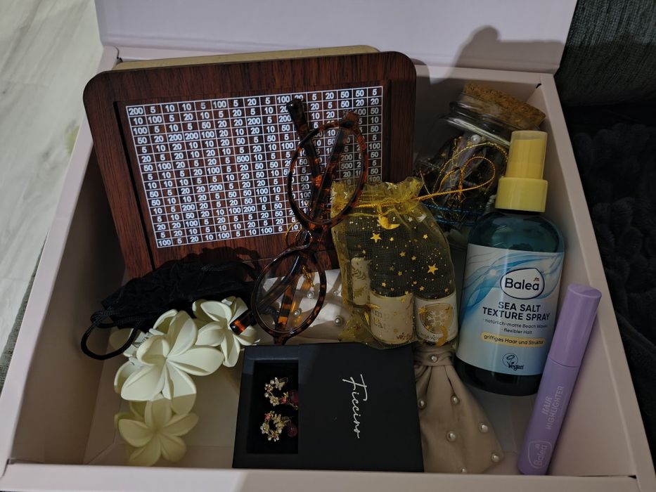 кутия с аксесоари