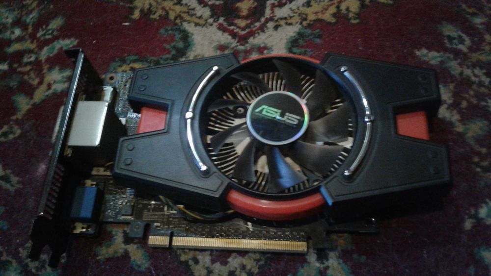 Продам видеокарту GT640 2GB3D