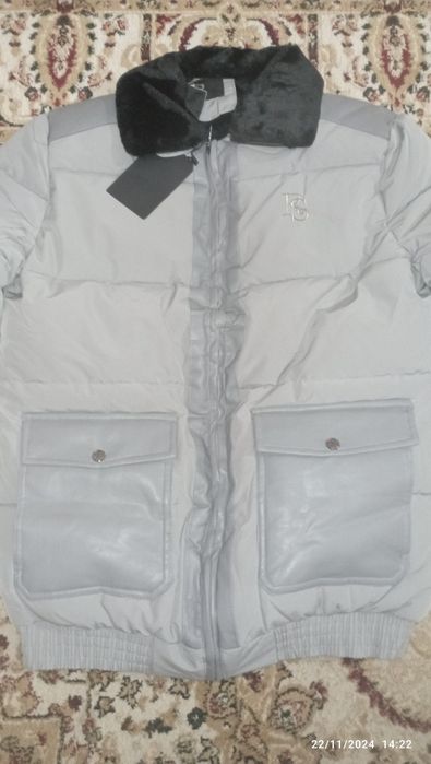 399000 yigit bolalarga qishgi mavsumga sifatli kurtkalar