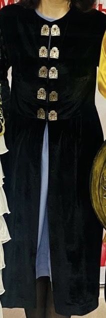 Вечерние платья  Срочная продажа