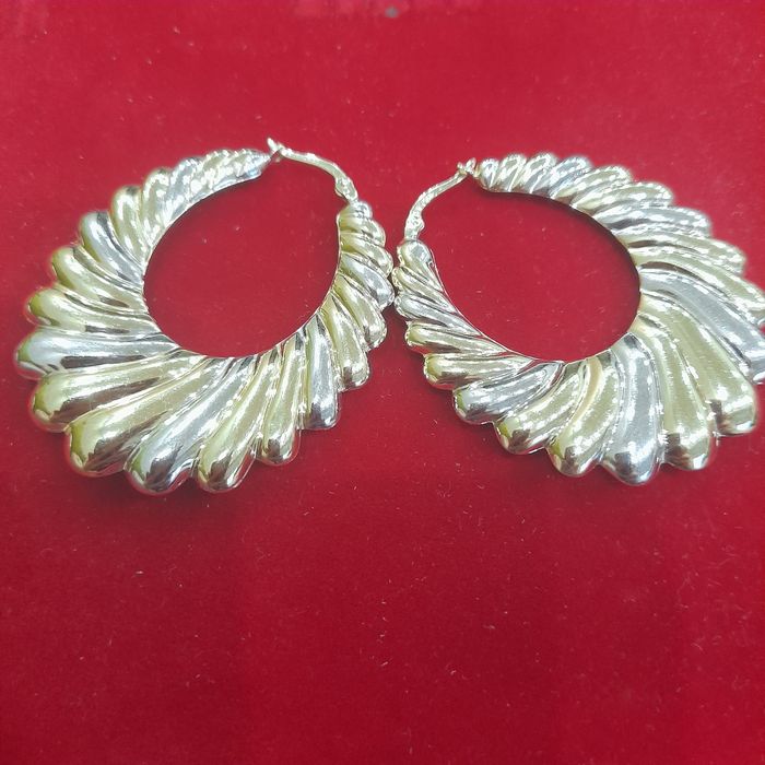 Золотые серьги 585 пр