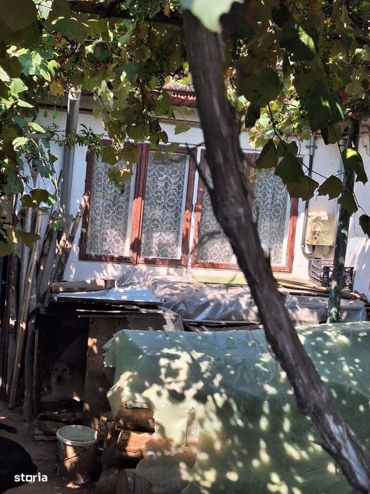Casa Ghirdoveni, Dambovita