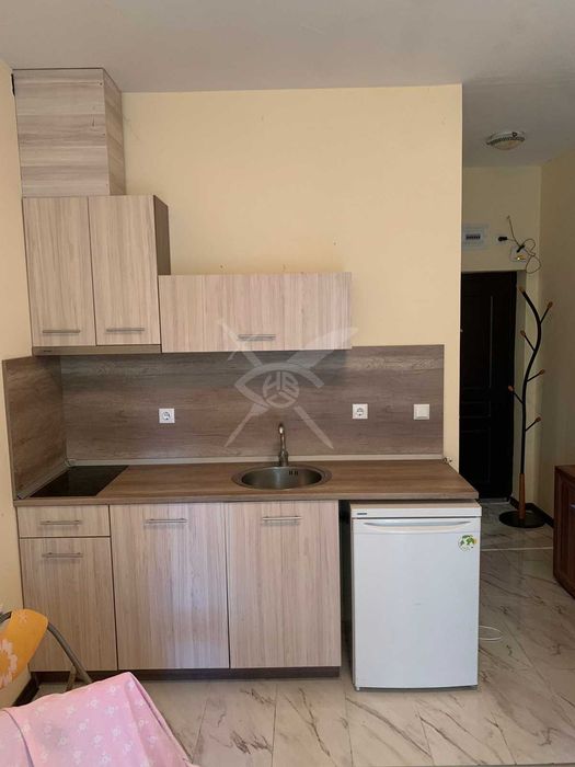 Продава се Едностаен апартамент в Приморско - 30 кв.м за 1400 €/кв.м - Снимка #3