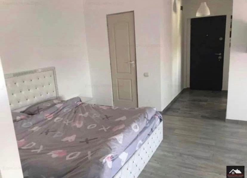 Vand Garsoniera  / Sector 3