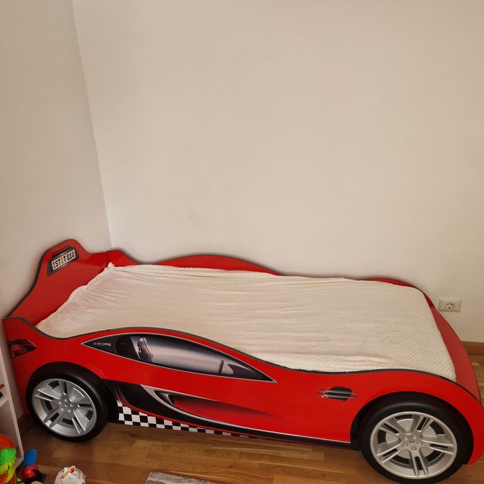 Vand mobilier camere băiat