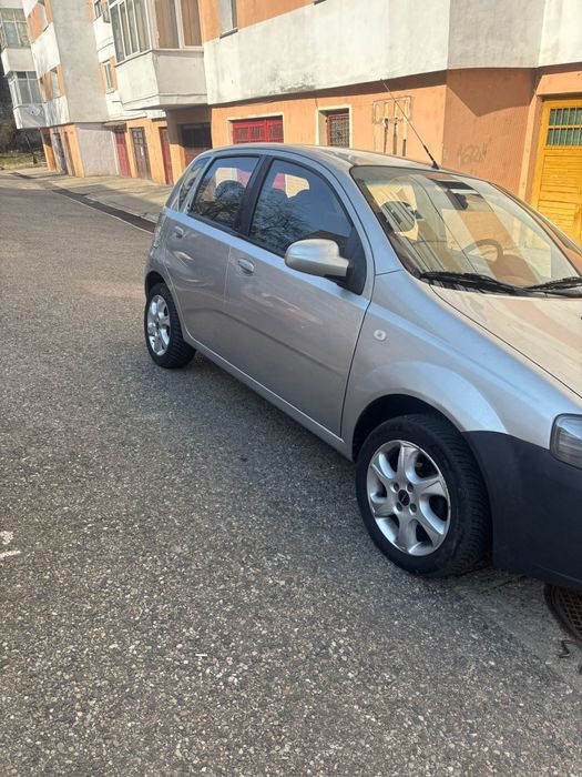 Chevrolet Aveo 1.2 Benzină + GPL – 104.000 km REALI – 1.400€
Vând