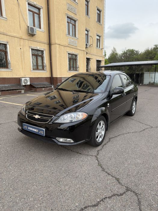 Gentra 2023 yil 3 pozitsa Avtomat 17 min km yurgan tozza