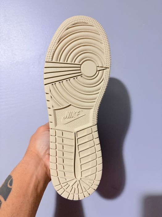 Nike Air Jordan 1 Mid