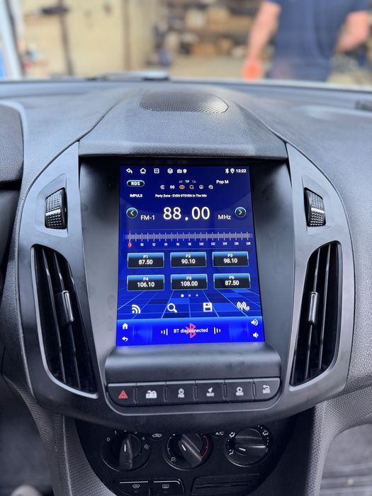Navigatie Android Ford Transit Connect , Carplay , Android auto + Camera Marsarier