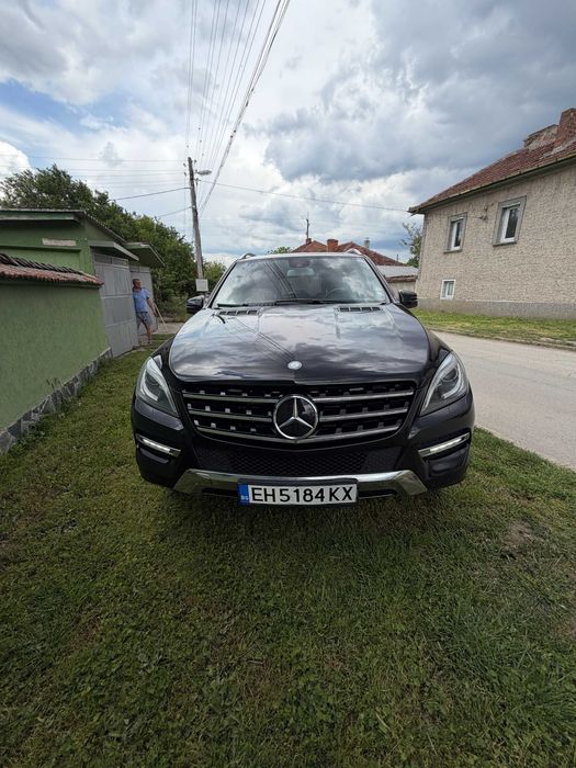 Автомобил Mercedes W166