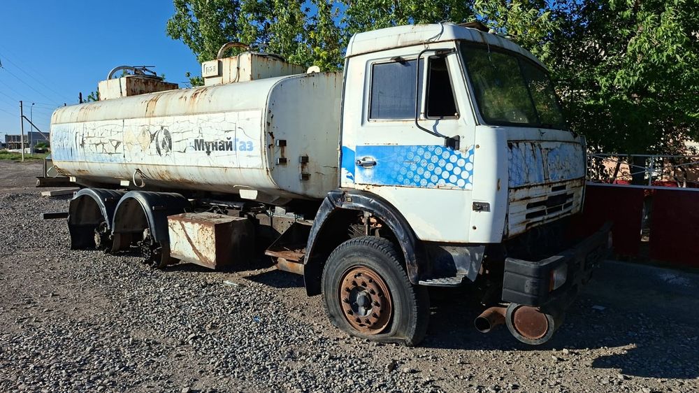 Камаз топливозаправшик