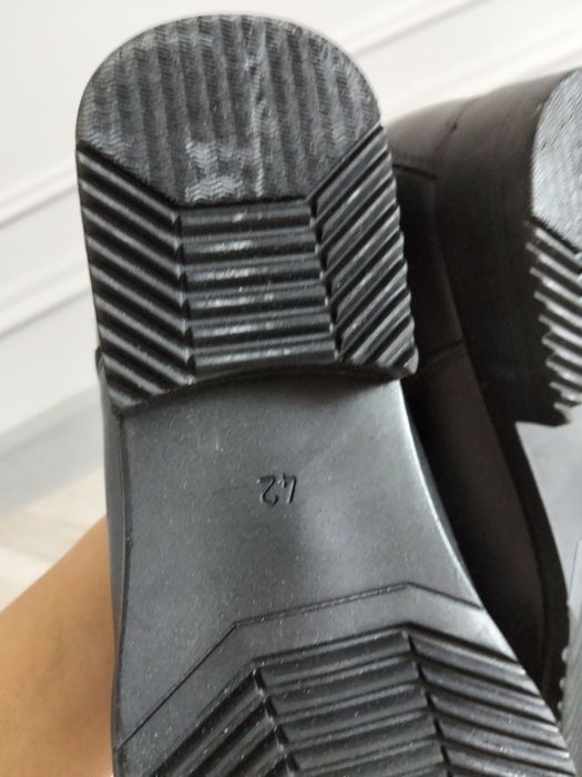 Продам туфли натуралки  39 42