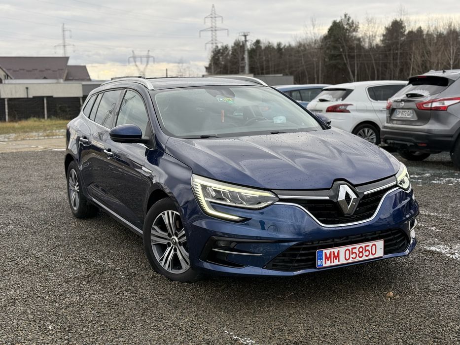 Renault Megane facelift /Navi mare/ Full Led /head up display/Camera