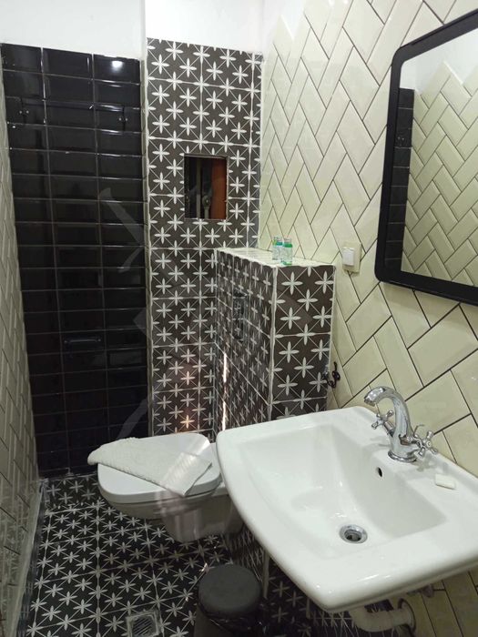 Дава се под наем Едностаен апартамент в Варна, Център - 35 кв.м за 400 € - Снимка #4