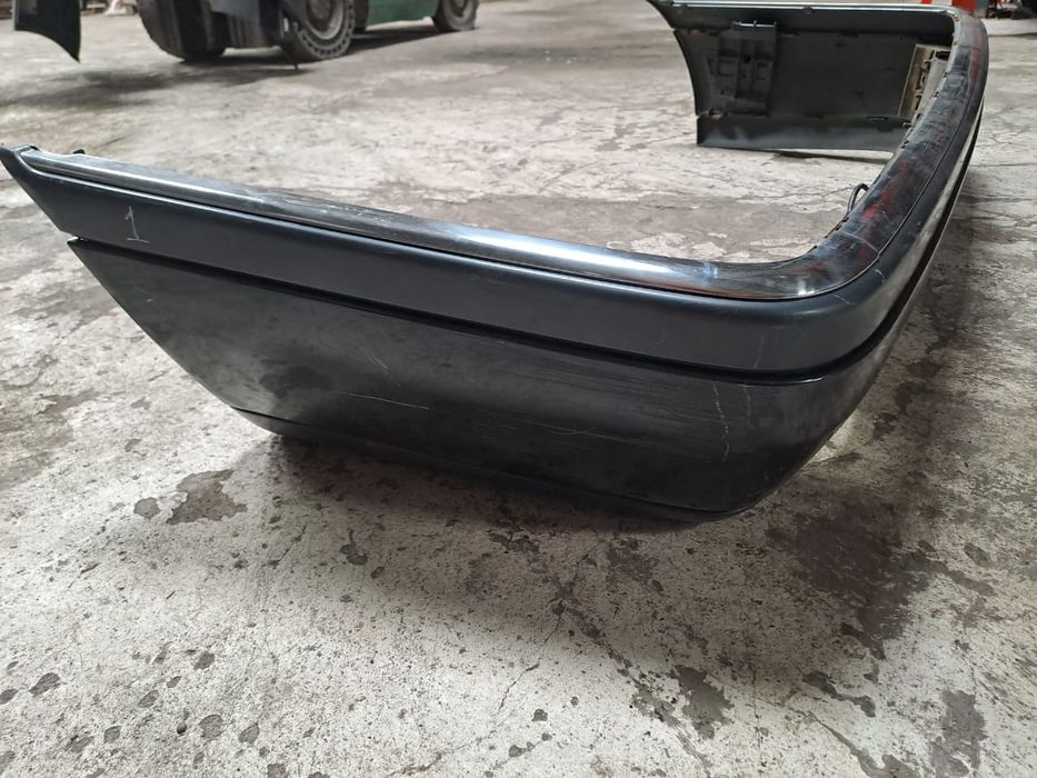 Бампер задний от Мерседес W 202