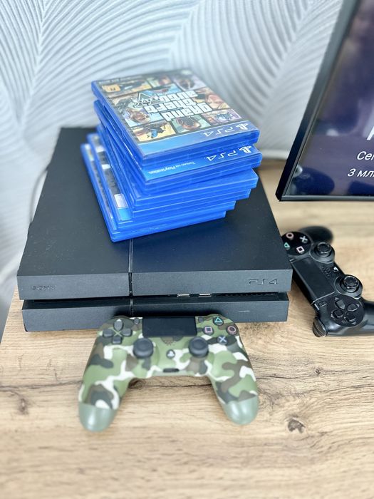 PS 4 продается. Состояние хорошее б/у.