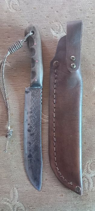 Здрав,кован нож,28 см.